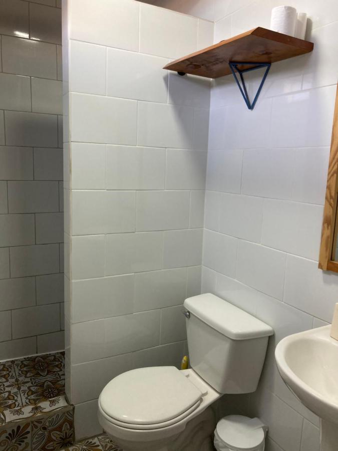 إكيكي Hostel El Bajo المظهر الخارجي الصورة